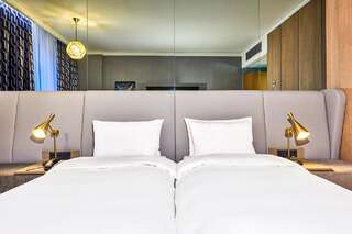 Отель Radisson Blu Hotel, Kyiv City Centre Киев Улучшенный номер - Высокий этаж-2