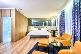 Отель Radisson Blu Hotel, Kyiv City Centre Киев Двухместный номер «Премиум» с 1 кроватью или 2 отдельными кроватями-2