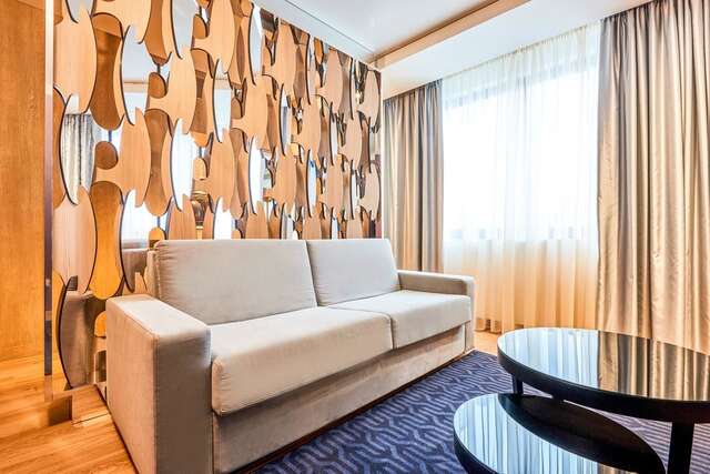 Отель Radisson Blu Hotel, Kyiv City Centre Киев-11